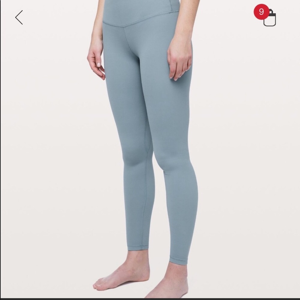 Align crop 21’ Blue Cast.